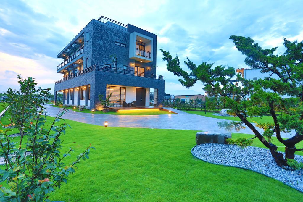 Qi Li Xiang Homestay อู่เจี๋ย ภายนอก รูปภาพ